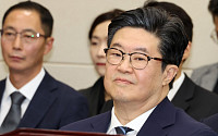 홈플러스부터 롯데카드까지…김병주 MBK 회장, 올해 국감 출석할까