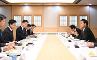 구윤철 "경제·산업과 과학기술 밀접한 연관성...범정부 대응 강화 필요"