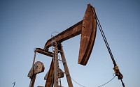 [상보] 국제유가, 미 대러 석유기업 추가 제재에 상승…WTI 2.2%↑