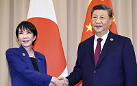 시진핑-다카이치 첫 회담, 경주서 ‘협력’ 강조…입장 차도 여전