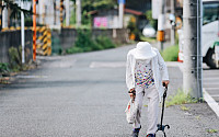 日 65세 이상 퇴직자 35% “지금 삶에 보람 못 느껴”