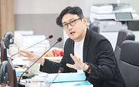 “손실은 재단에 떠넘기고 예산은 줄였다”…이상원 도의원, 경기신보·중기지원 '이중부담' 직격