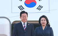 李대통령, 순방 마치고 귀국…방산·원전 협력 후속 성과 창출에 ‘총력’