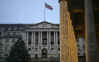 영국 기준금리 3.75%로 0.25%p 인하⋯2년 10개월래 최저