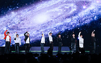 세븐틴, 日 4대 돔 투어에 42만 명 운집⋯이젠 스타디움으로