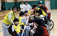 상상인그룹, 하반기 '휠체어 운동 페스티벌' 개최…5년간 신체발달 프로젝트 400명 참여