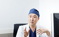무릎 퇴행성관절염, 절개 없는 통증치료…이춘택병원 ‘냉각 고주파 열치료술’ 도입