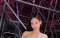 블랙핑크 제니, 크리스마스에 전한 소감⋯"함께 만든 무대, 평생 간직할 것"