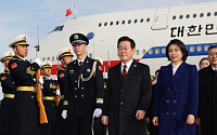 李대통령, 中 베이징 도착…양국 관계 전면 복원ㆍ진전 모색 [한중 정상회담]