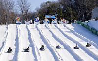 에버랜드, 눈썰매장 풀가동…겨울방학 ‘스노우 액티비티’ 본격화
