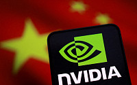 [종합] 미국, 엔비디아 ‘H200’ 수출 공식 허용했지만…중국, 오히려 수입 통제