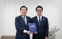 이재준 시장, 김민석 총리에 '수원 미래 3대과제' 직접 건의
