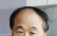 중국 최초 노벨문학상 수상자, 모옌은 ‘붉은 수수밭’ 작가
