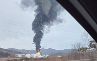 경북 경산 대한송유관공사 옥외 유류탱크서 폭발 화재…초진 완료