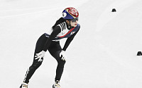 쇼트트랙 김길리, 여자 1000m 결승 진출⋯최민정 탈락 [2026 동계올림픽]