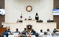 용인특례시의회, 반도체·탄소중립·교통·나눔 12건 한번에 처리