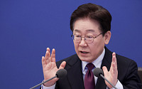 완도군 화재 진압...이재명 대통령 "가용자원 총동원" 지시