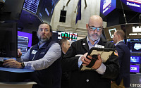 뉴욕증시, 휴전 연장ㆍ호실적에 방긋…S&P500·나스닥 최고치 [종합]