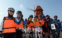 [포토]2012 이투데이 아라뱃길 자전거 대행진, '자전거 타기 신나요'