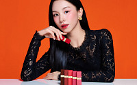 식지않는 ‘스몰 럭셔리’ 열풍...돌체앤가바나 뷰티, 매출 성장 눈에 띄네