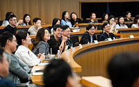 CJ 이선호, 공식 행보 본격화⋯첫 타운홀 미팅서 “계열사 서로 연결돼야”