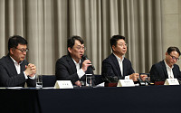 신세계그룹 “스타벅스 ‘탱크데이’ 고의성 못 찾아”…이제 ‘공’은 경찰로