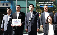 국민의힘, 李대통령 '투표지 노출' 논란 고발…민주 "억지 정치공세“