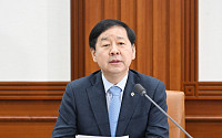 구윤철 "성장률 전망치 상향, 생산적 재정정책의 선순환 효과"