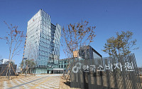 어린이 무인점포 점령한 ‘수입마라 간식’…세균 검출에 나트륨 과다