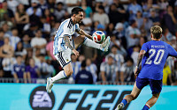 “부상 맞아?” 메시, 20분 만에 골 폭발⋯아르헨 3-0 완승 [북중미 월드컵]