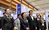 K-푸드 얼라이언스 챙긴 한성숙 총리 후보..."식품 제조 기업 AI 도입 비중 0.9%"[종합]