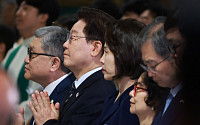 바티칸서 평화 메시지 낸 李 "한반도 평화 위해 모든 노력"