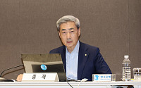 신현송 "유가ㆍ환율 등 시장상황 일희일비 안해⋯물가안정 시까지 적극 대응"