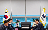 부안군, 새만금 RE100 국가산단 유치 총력…개발청에 건의