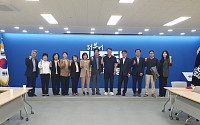 한갑용, 부산시의회 민주당 원내사령탑 선출… 원구성 경쟁 본격화