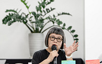 영화 ‘첨밀밀’ 각본가서 시대의 기록자로…내한 홍콩작가 찬와이 “제 시선은 늘 역사와 사람”