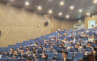 "GH가 바뀌어야 경기도가 바뀐다"…도민 100명, 사장 앞에 직접 앉았다