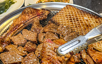 '2TV 생생정보' 오늘방송맛집- 국민 메뉴! 돼지갈비 vs 제육볶음 맛집 승자는?