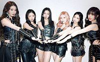 아이브, 열도 사로잡았다⋯12만여 관객과 돔 투어 마무리