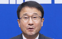 與 “6월 넘기지 않는다”…법사위 놓고 막판 대치