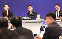 李대통령 "반도체 전력·용수 정부가 책임"…호남 등에 10년 1000조 투자