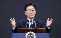 이 대통령 "서남권서 한국형 AI 산업혁명 시작"…직접 특위 이끈다