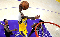 르브론 거취에 쏠린 NBA FA…보그다노비치는 휴스턴행