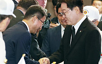 李 대통령, 민주당 새 원내지도부와 청와대 만찬…"국정과제 입법 속도"