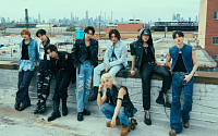 스트레이 키즈, 美 빌보드 '월드앨범' 100주 장기 집권⋯신기록 추가