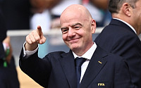 48개국도 부족했나…FIFA 회장 “월드컵 64개국 확대 검토”