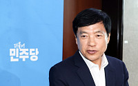 與, 선호투표제 의결했지만…계파 갈등은 계속