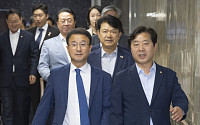 與, 보완수사권 폐지 놓고 숙의…"완성도 높인다"