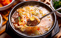 '2TV 생생정보' 오늘방송맛집- 가수 에녹 단골! 국밥 맛집 '송○○'