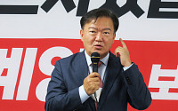 민경욱, 부정선거 강연 중 쓰러져 병원 이송…"의식불명·뇌병변 의심"